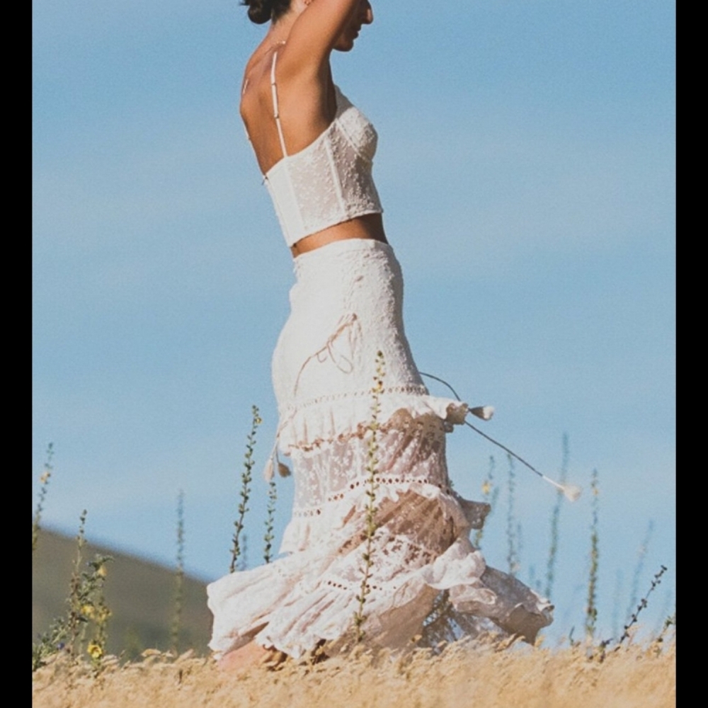 Spell Le Gauze Lace Tiered Skirt